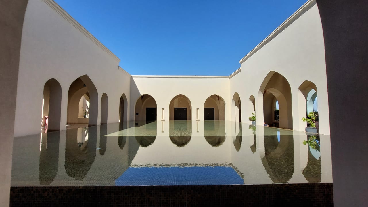 Pool Salalah Rotana Resort