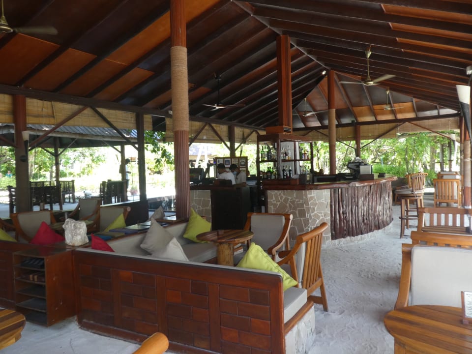 Gastro Filitheyo Island Resort