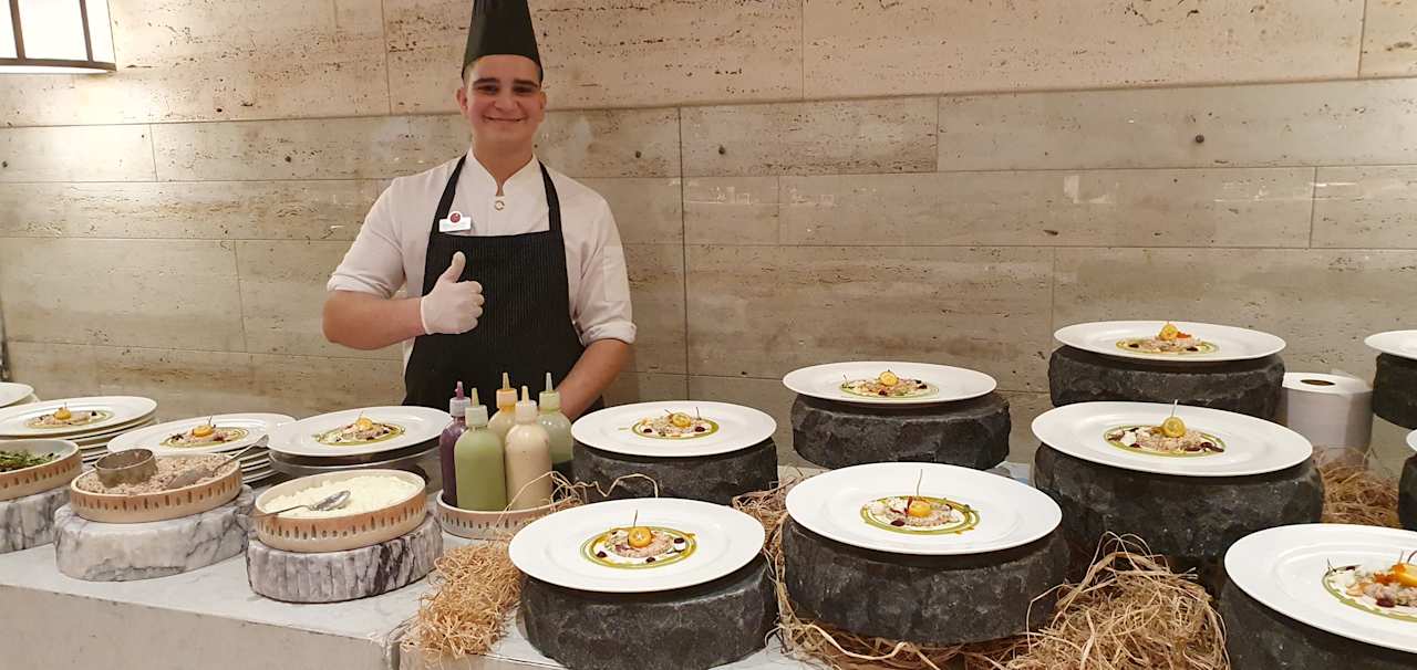 Gastro Acanthus Cennet Barut Collection