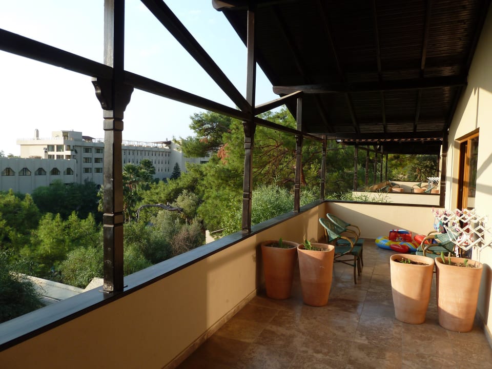 Terrasse des Bungalow TUI MAGIC LIFE Sarigerme