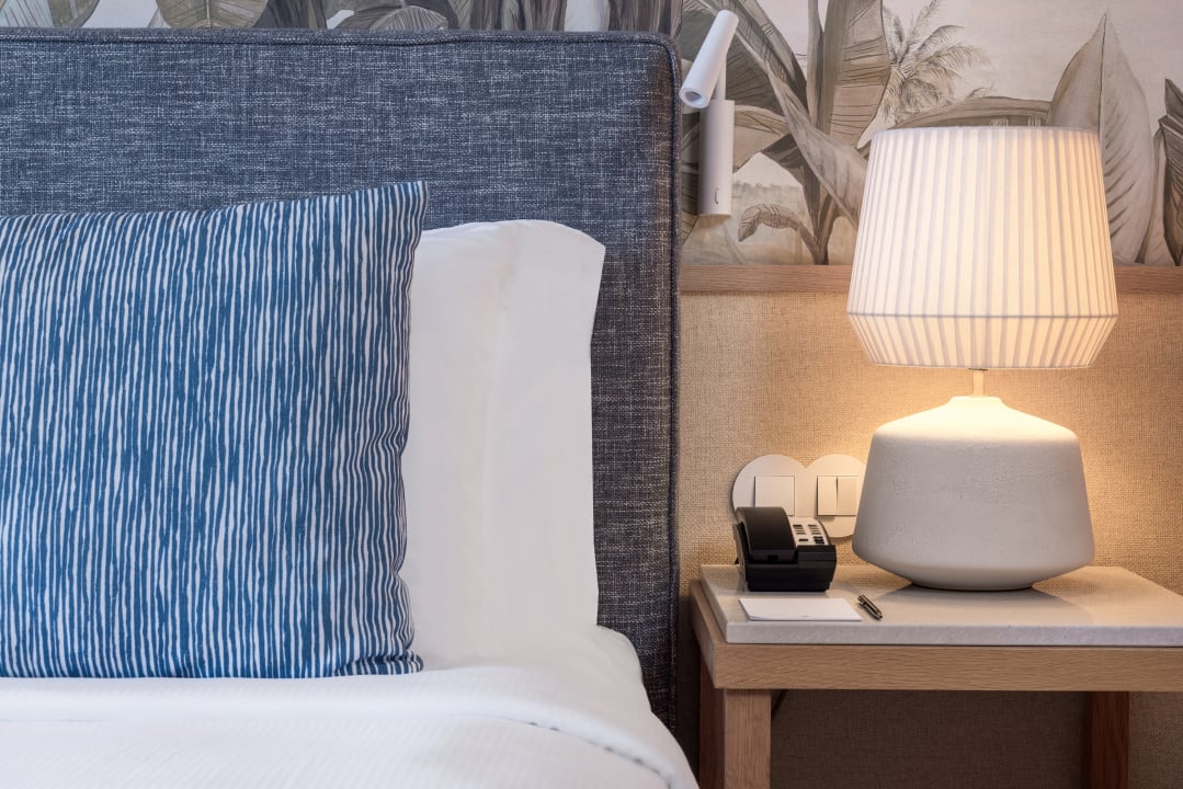 Zimmer Domes Lake Algarve, Autograph Collection