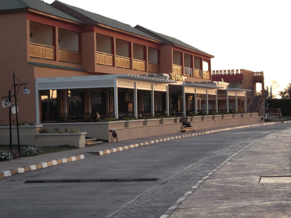 Zwei von 5 Restaurants Pickalbatros Aqua Blu Resort - Sharm El Sheikh