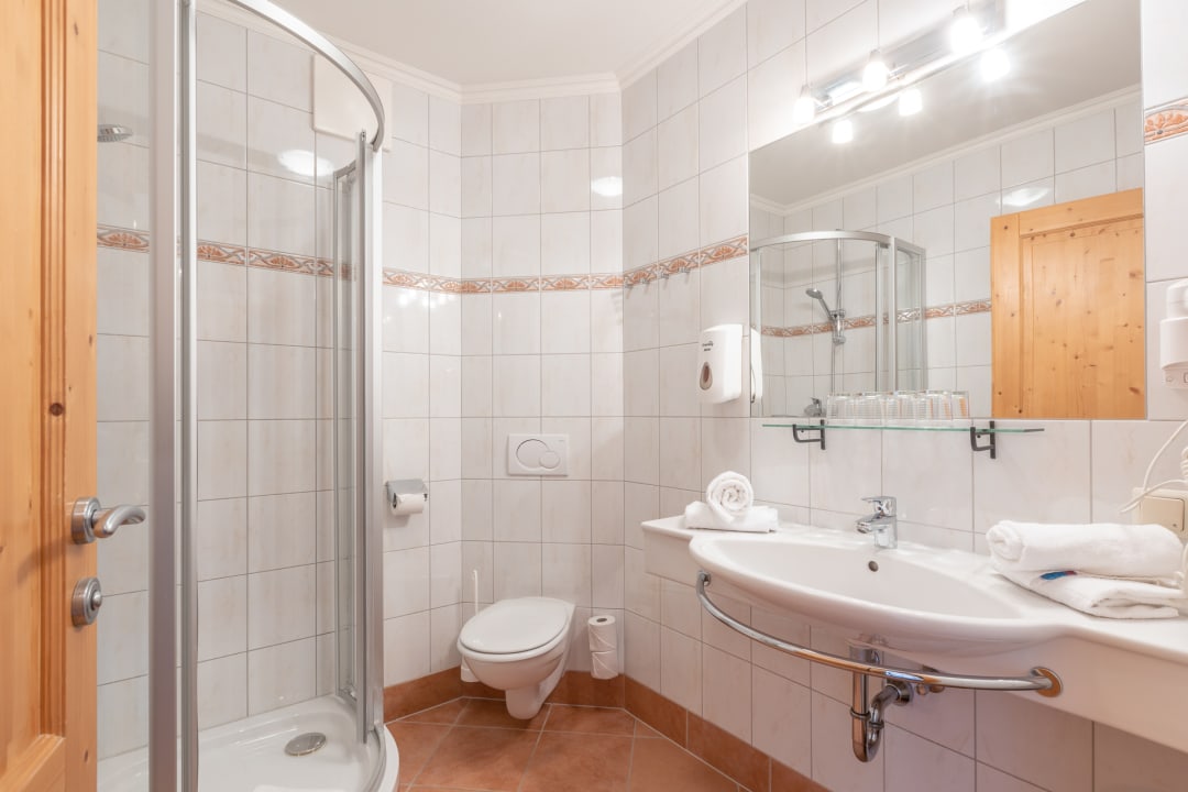 Zimmer Familien- & Wanderhotel Erika