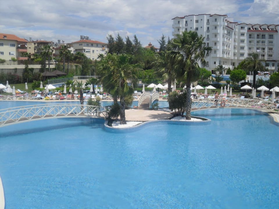 Poolanlage Side Mare Resort & Spa