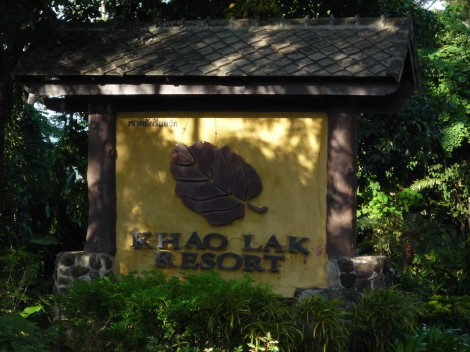 Eingansschild Moracea by Khao Lak Resort