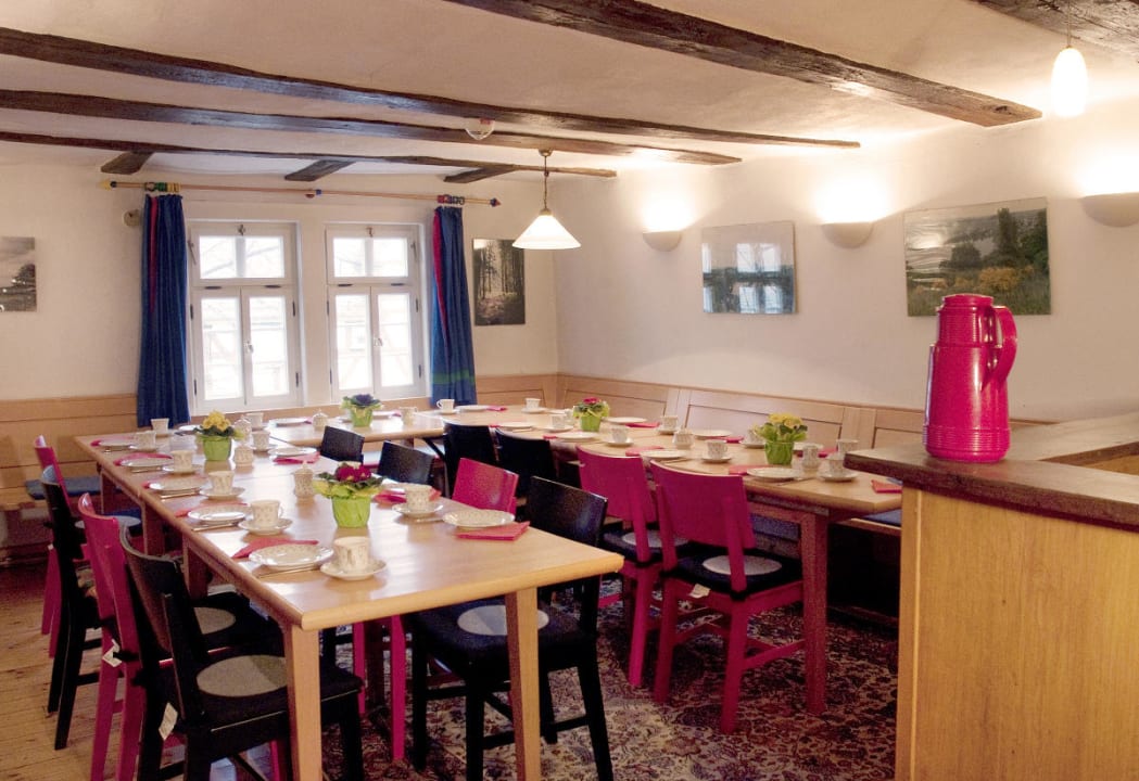 Die grosse Küche in der 26 Personen platz finden Ferienhaus Zehntscheune