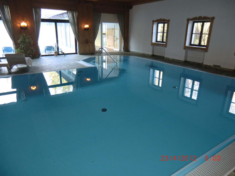 Innenpool Alm- & Wellnesshotel Alpenhof