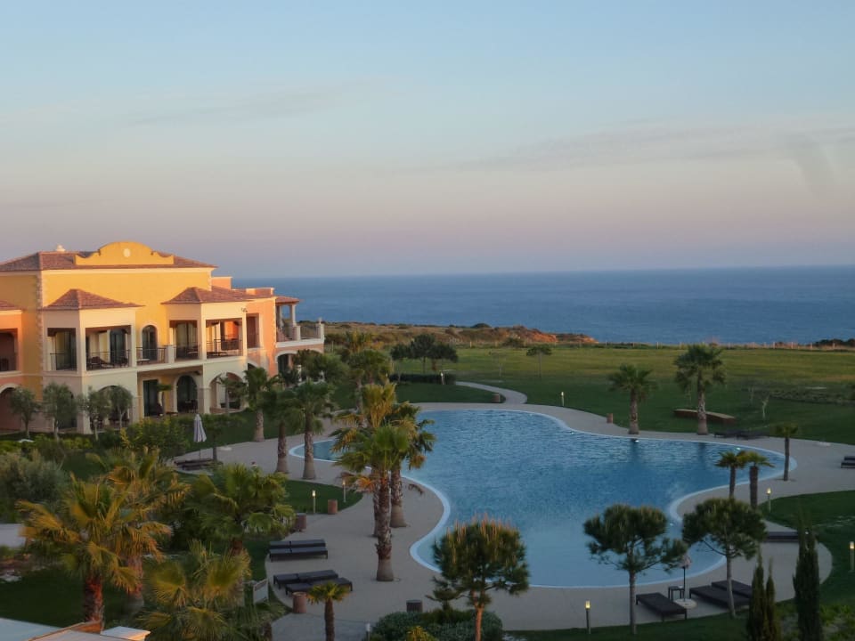 Hotel mit großem Außenpool Cascade Wellness Resort