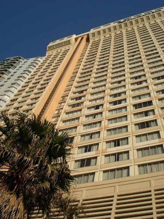 Hochhaus mit Panoramaliften Hotel Southern Sun Maharani