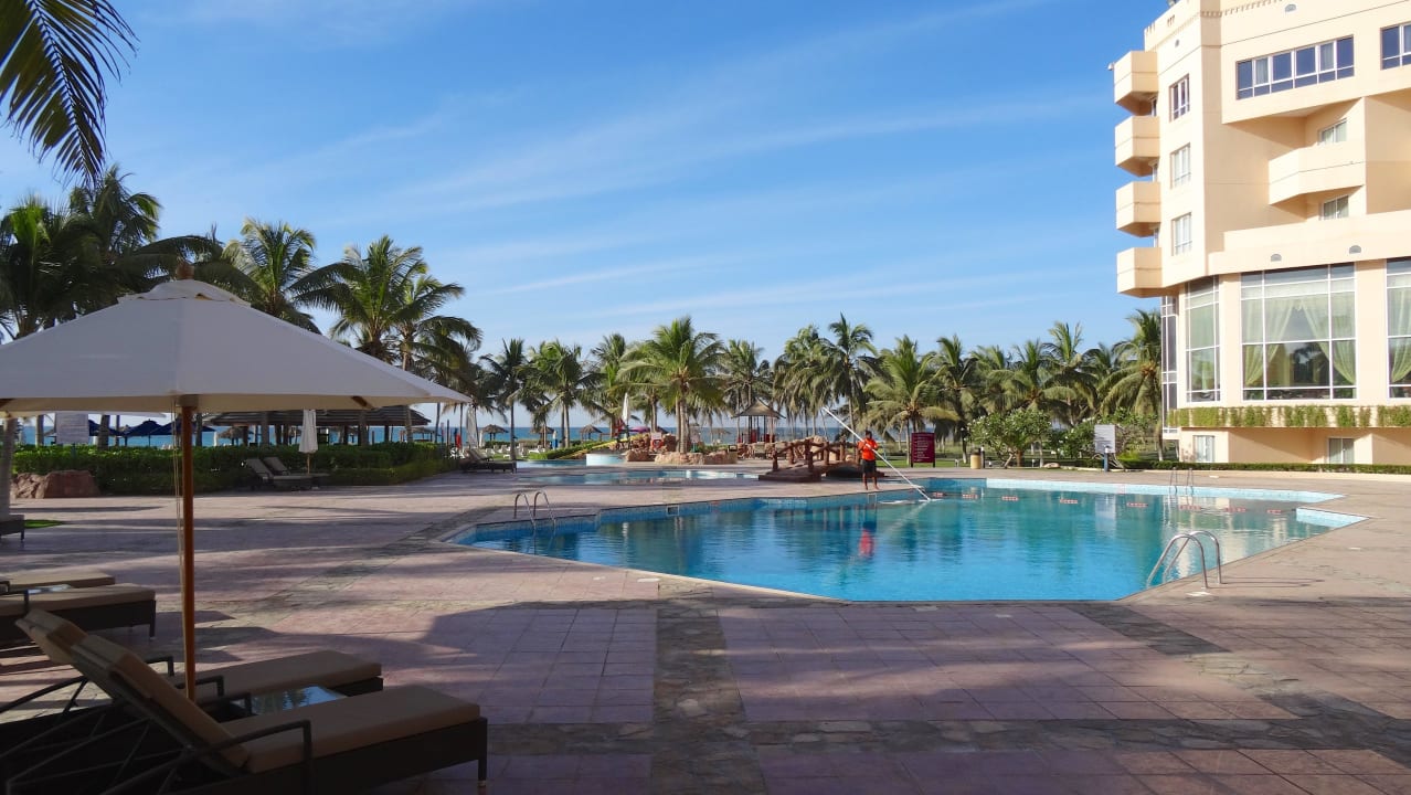 Poolanlage Crowne Plaza Salalah