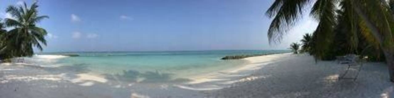 Ausblick Nordwestbucht Summer Island Maldives