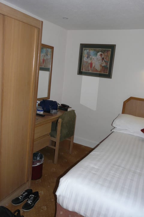 Zimmermöbel Phoenix Hotel