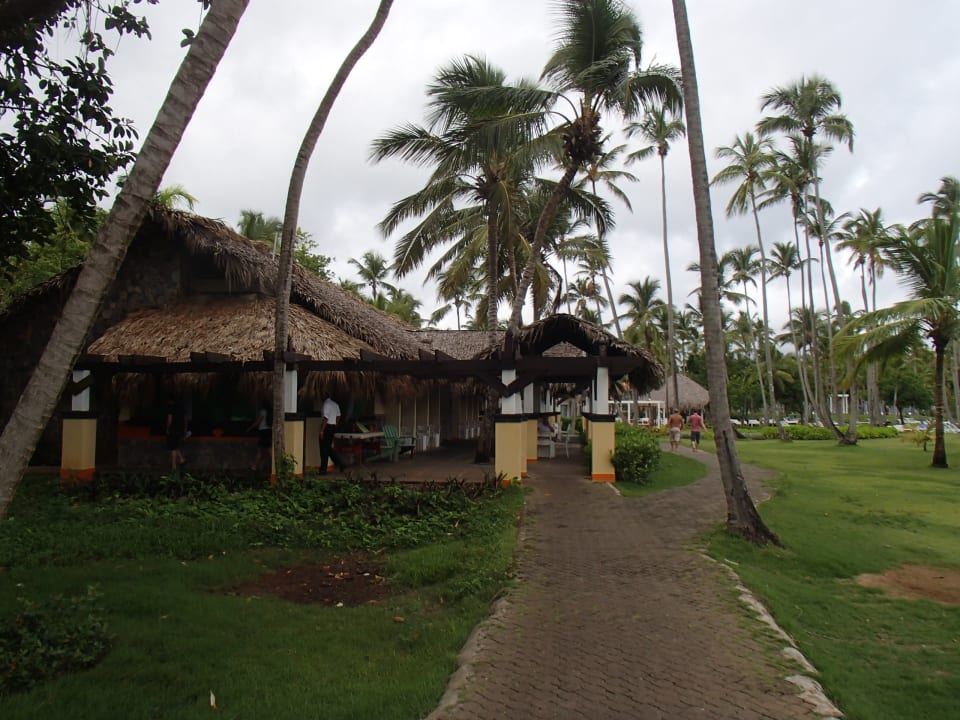 Außenansicht Wyndham Alltra Samana