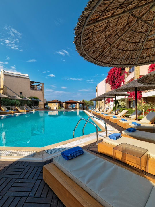 Pool Hotel Olympion Sunset