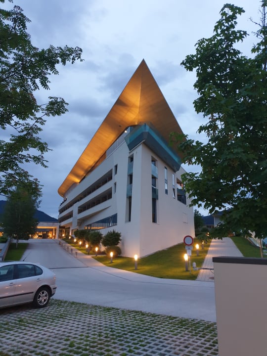 Außenansicht Tauern SPA Zell am See-Kaprun