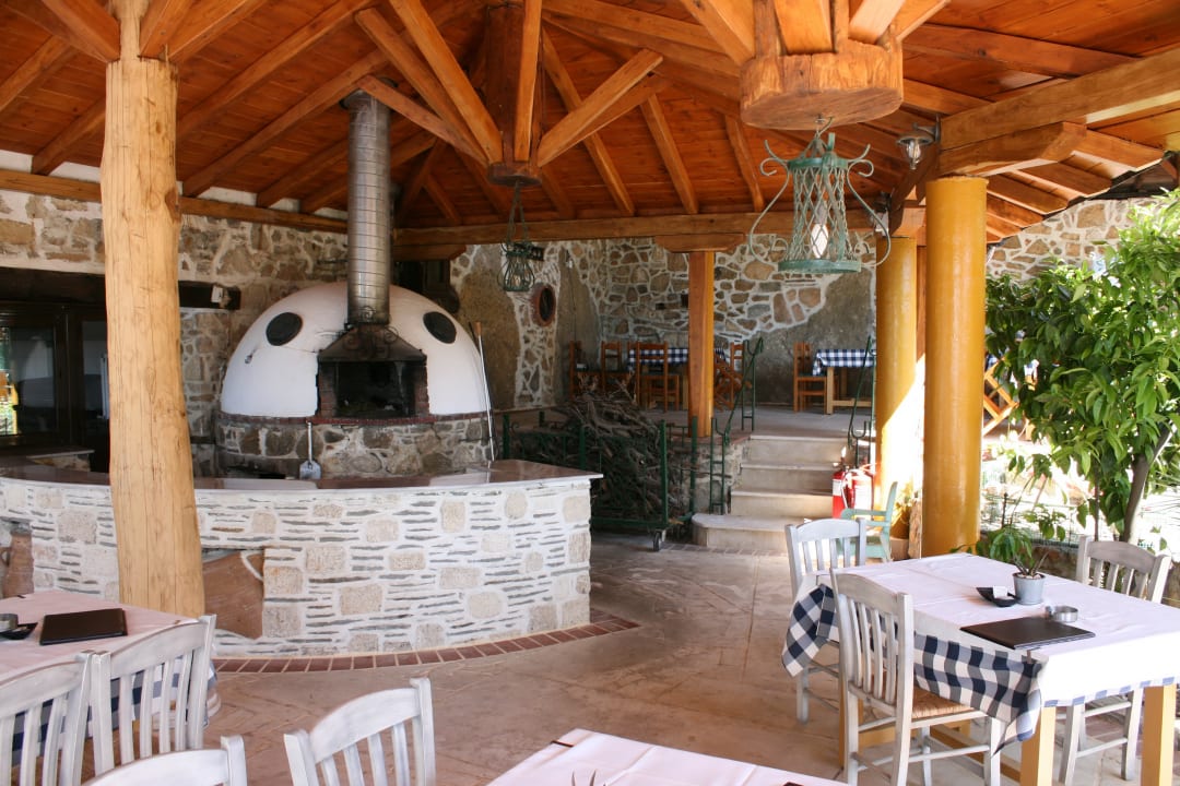 Gastro Hotel Geranion Village