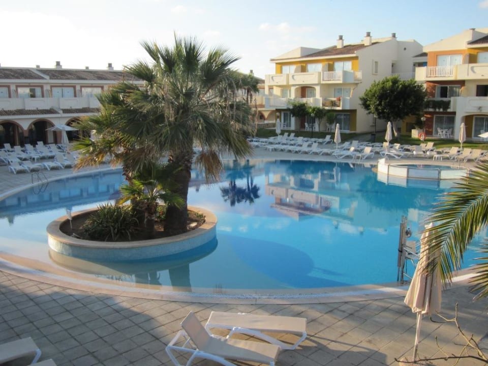 Außenpool blau punta reina