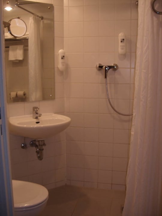 Badezimmer AHORN Seehotel Templin