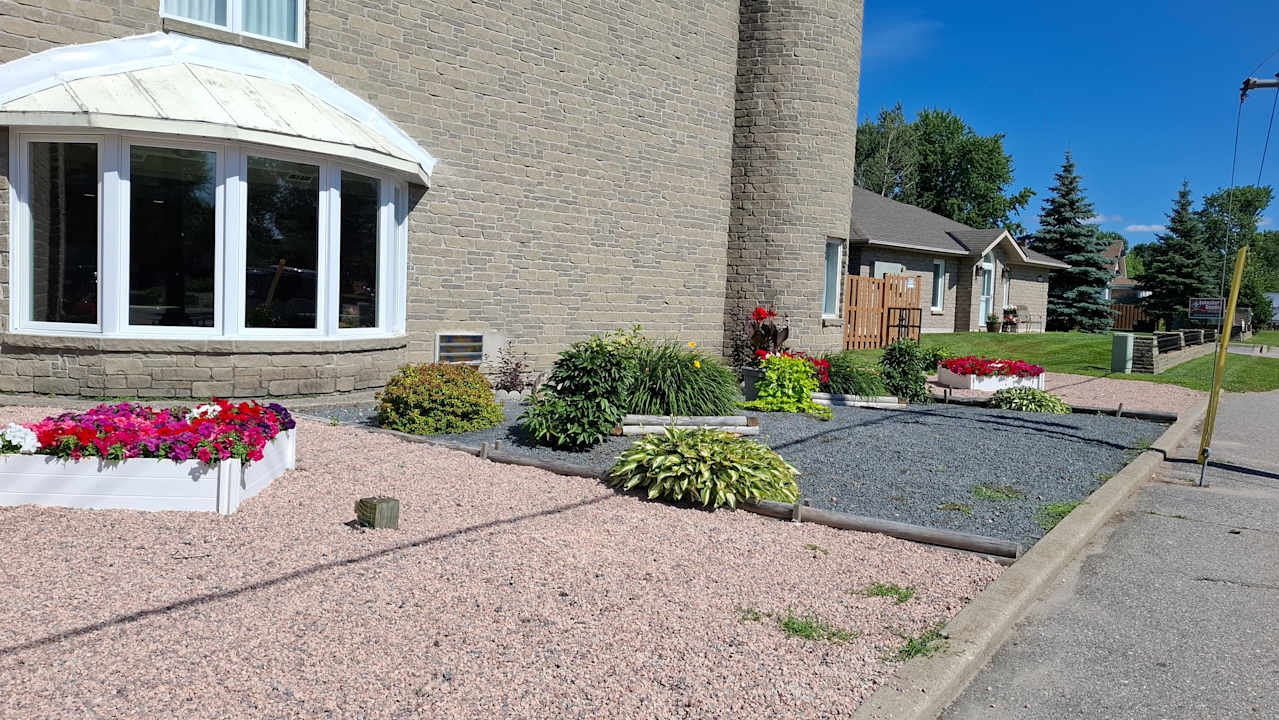 Außenansicht Super 8 Motel North Bay