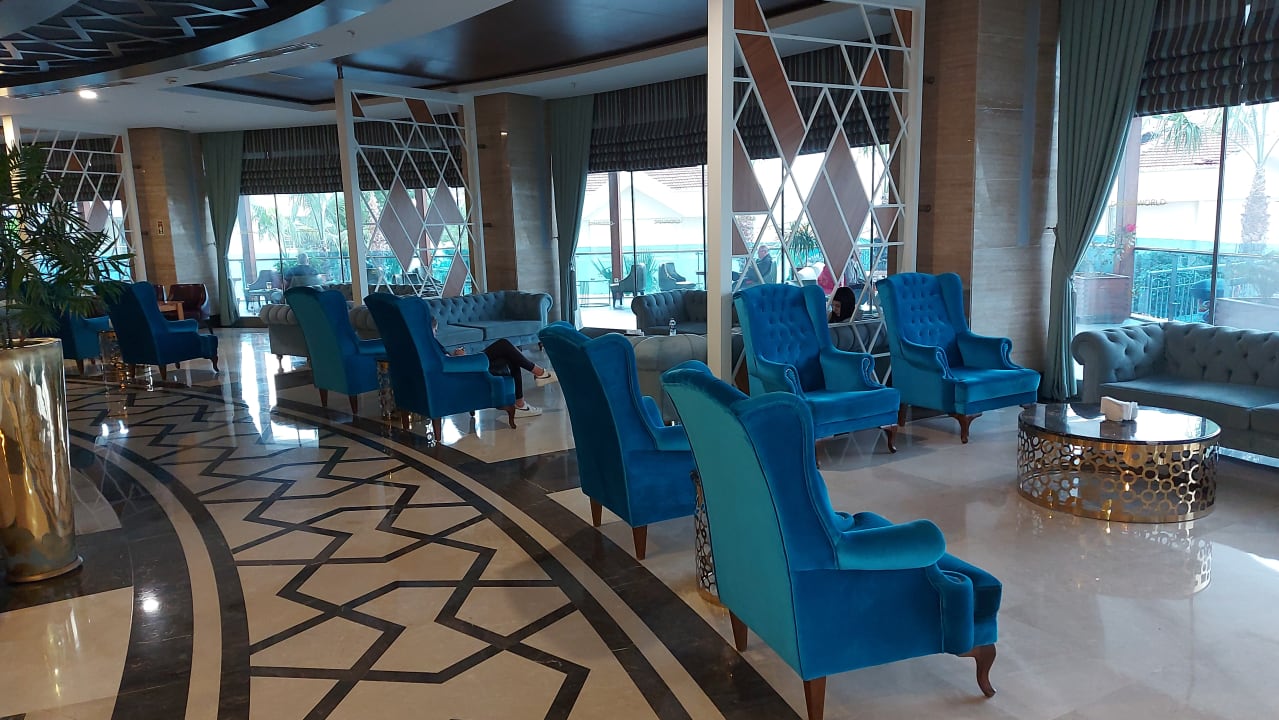 Lobby Dream World Hill Hotel