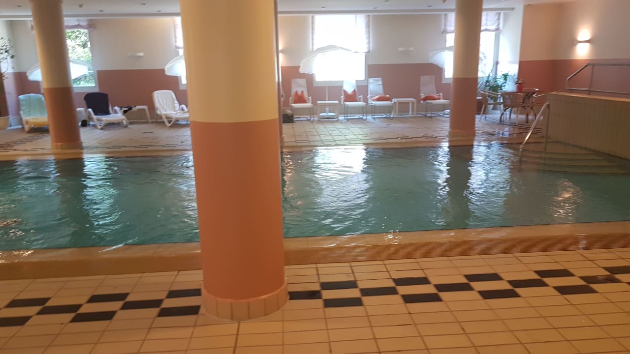 Pool c/o56 Hotel Chemnitz