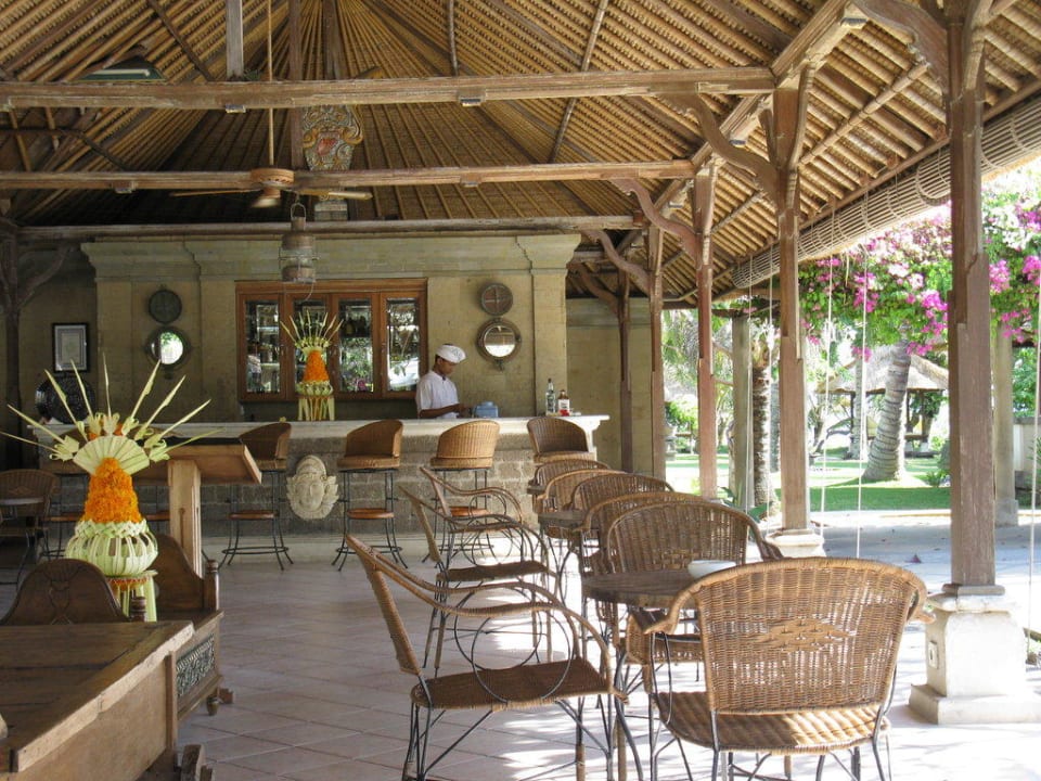Restaurant am Pool Puri Bagus Lovina