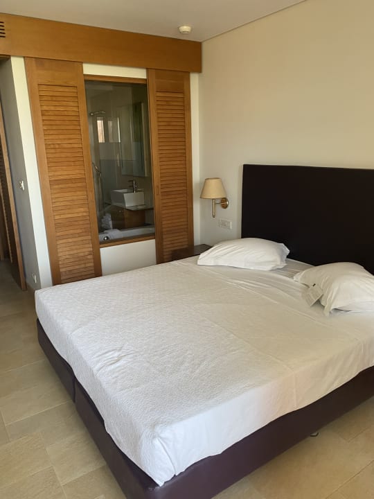 Zimmer Kernos Beach Hotel & Bungalows