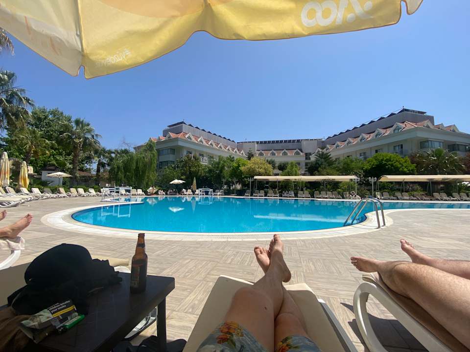 Pool Hotel Grand Mir' Amor