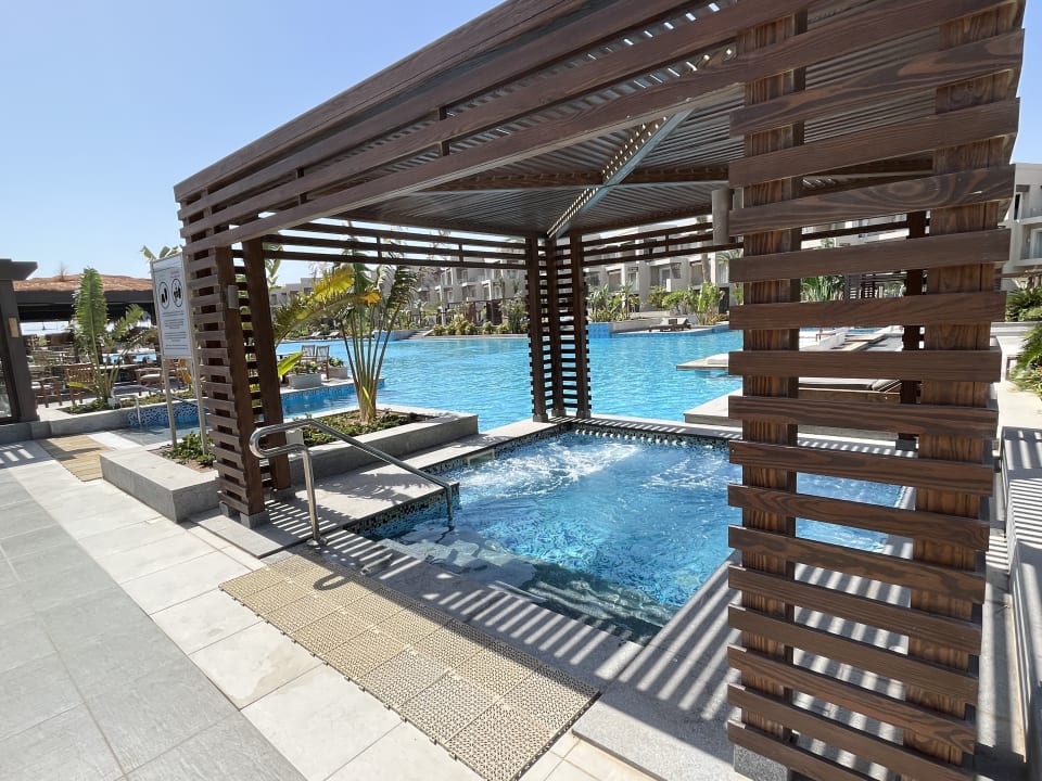 Pool Steigenberger Resort Ras Soma