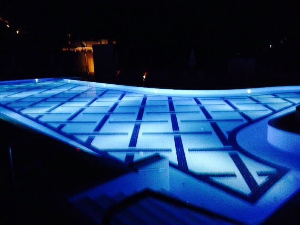 Pool bei Nacht  Sentido Trendy Verbena Beach