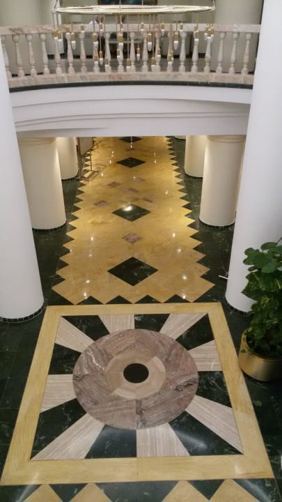 Eingangsbereich CM Castell de Mar