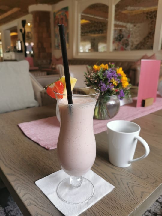 Gastro Wellnesshotel ...liebes Rot-Flüh