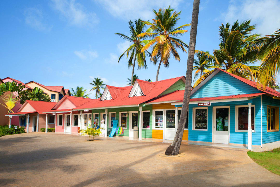 Gift and Souvenir Shops Punta Cana Princess All Suites Resort & Spa