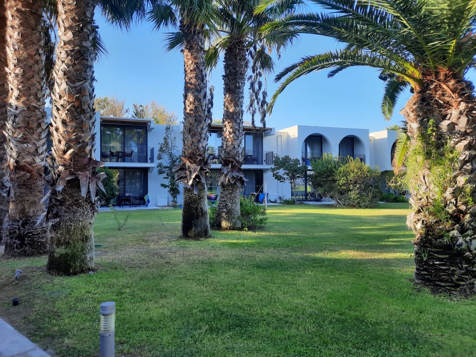 Gartenanlage Caravia Beach Hotel