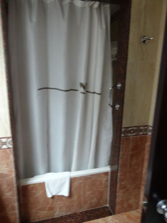 Badewanne mit duschvorhang Hotel Riu Ocho Rios