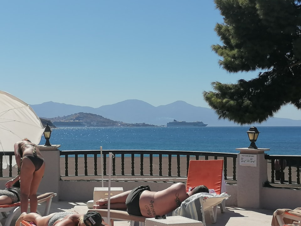 Pool Tusan Beach Resort