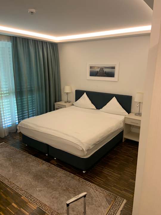 Zimmer Swiss Star Home