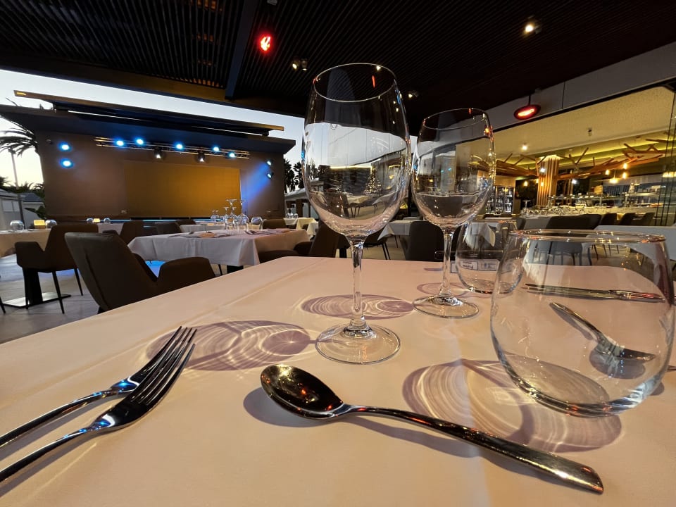 Gastro Club Maspalomas Suites & SPA