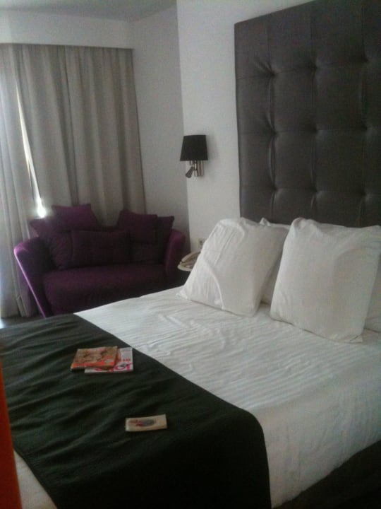 Queensizebett Melia Palma Marina