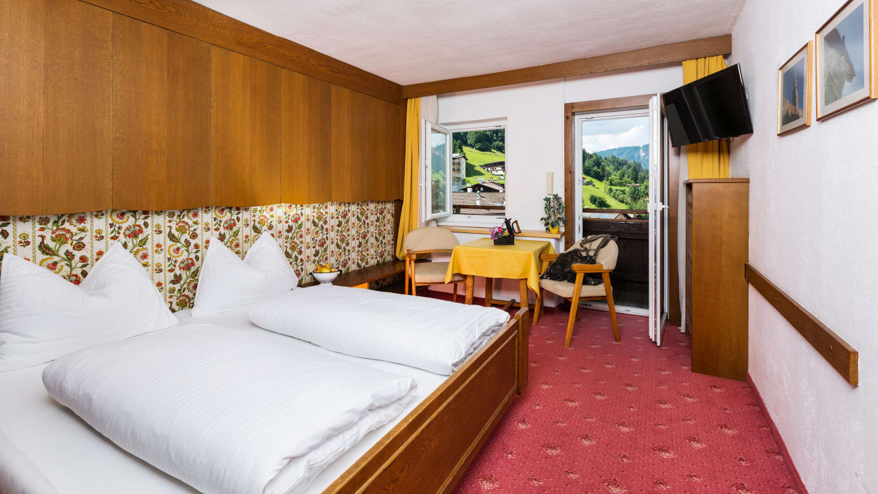 Zimmer Traditionsgasthof Weißbacher