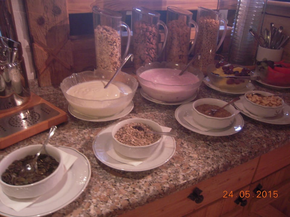 Frühstücks-Buffet Gasthof Kleefeld