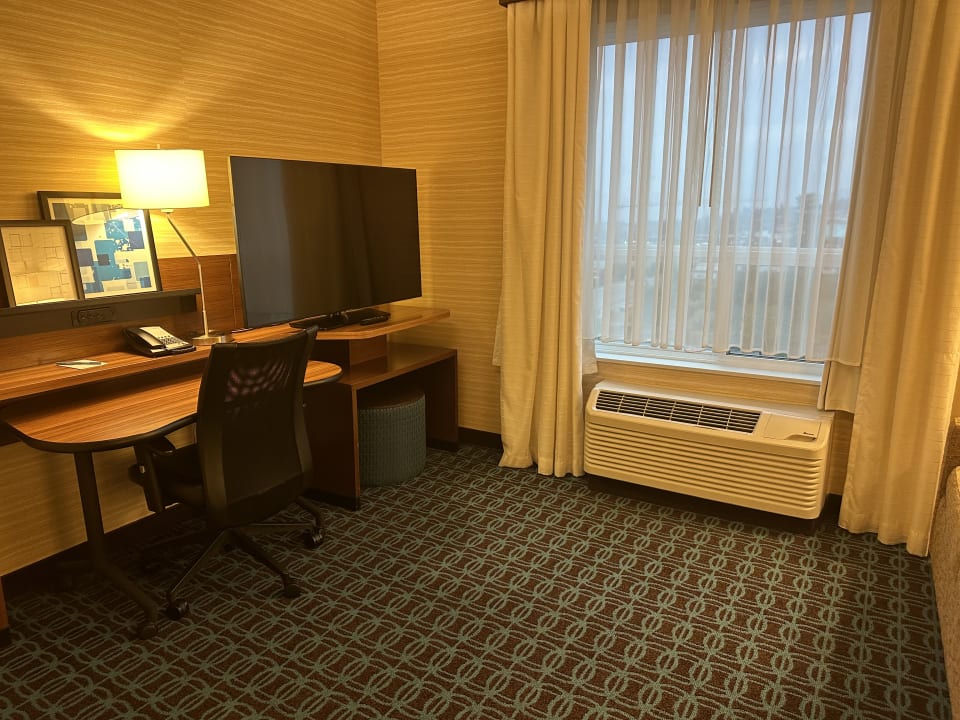 Zimmer Fairfield Inn & Suites by Marriott Kamloops