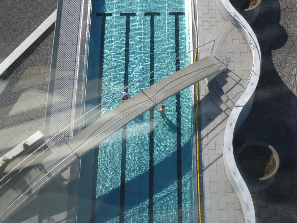 Piscine extérieure Four Points by Sheraton Panoramahaus Dornbirn