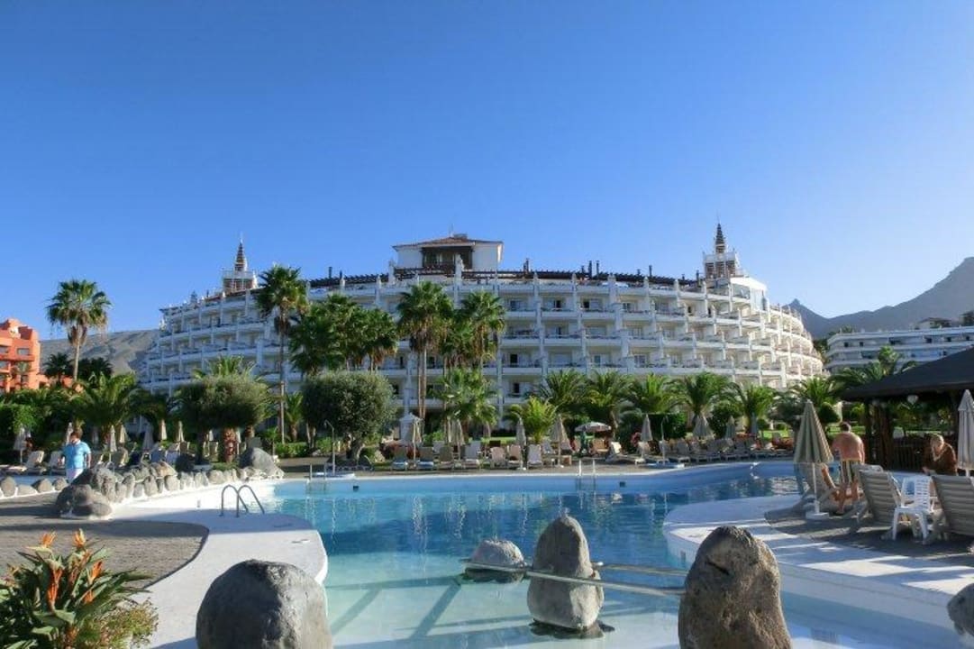 Ansicht des Hotels von der Meerseite Hotel Riu Palace Tenerife