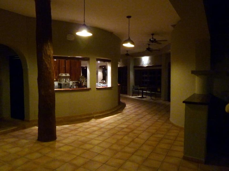 Strand und Pool Bar von 9Uhr bis 23Uhr offen Catalonia Playa Maroma