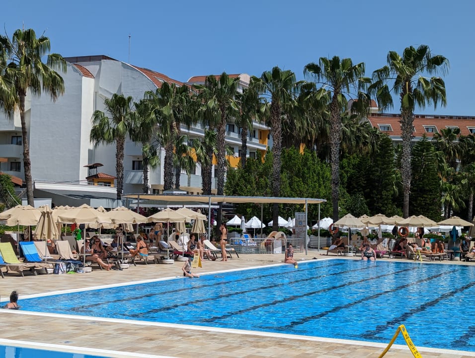 Pool Hane Family Resort