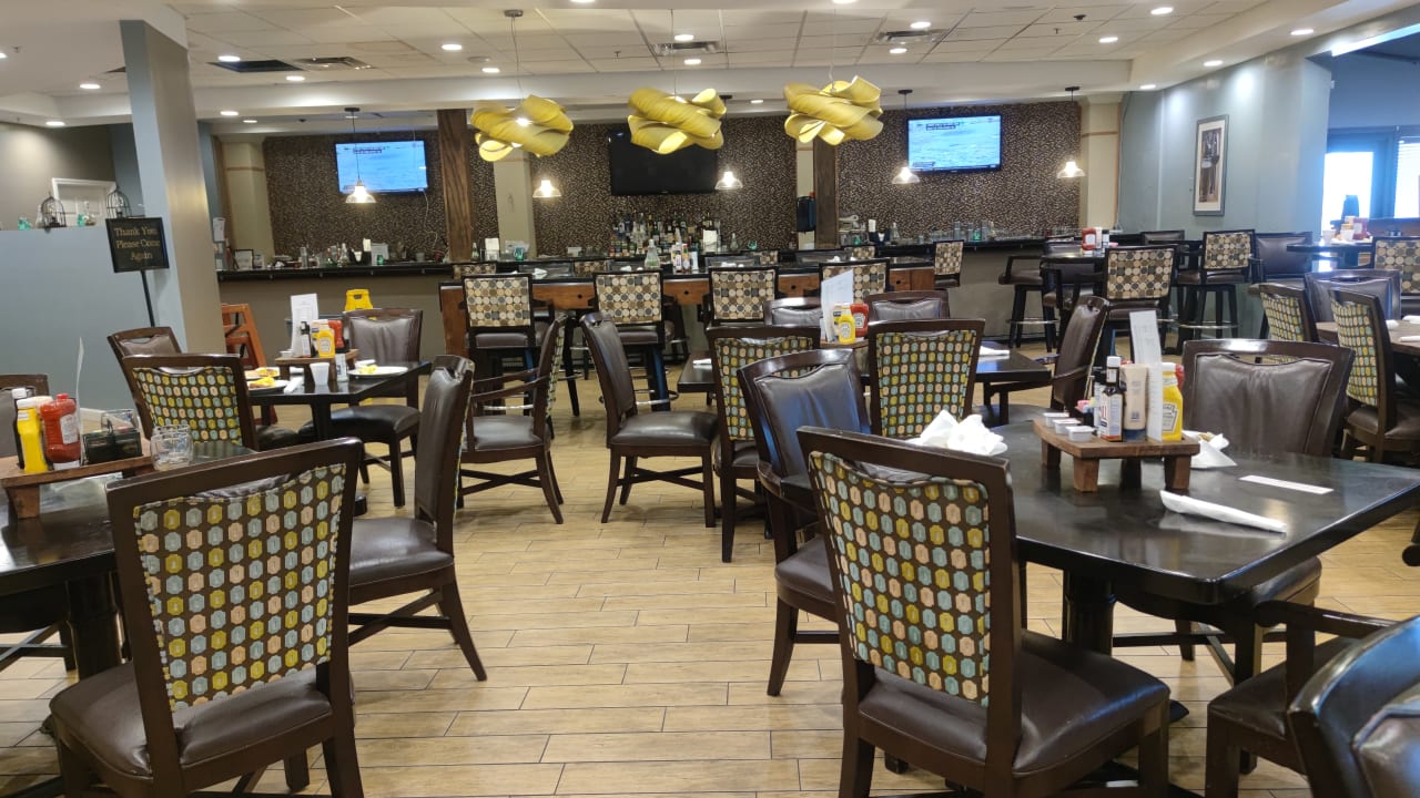 Gastro Hotel Holiday Inn Express Fort Myers West - The Forum