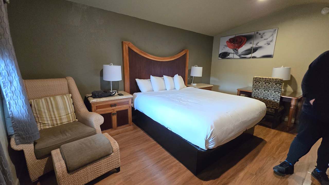 Zimmer The INN ON 66