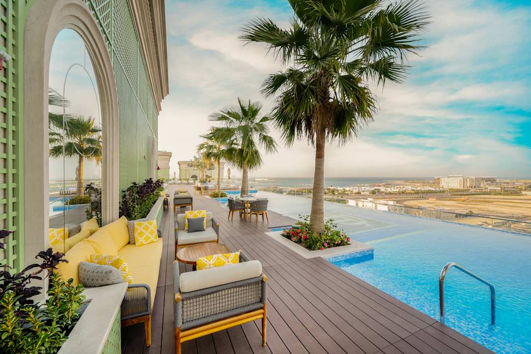 Pool The Plaza Doha, LXR Hotels & Resorts