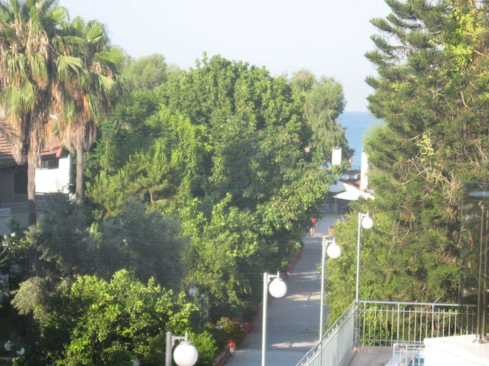 Weg zum Meer Hotel Sirma